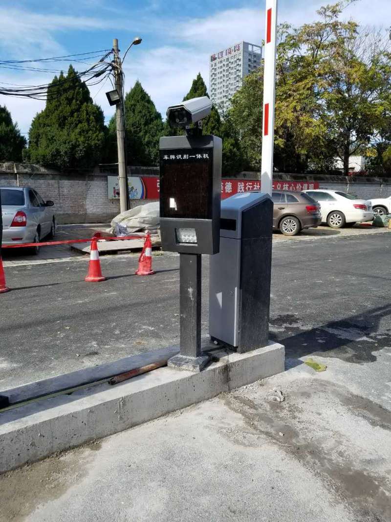 智能停車場管理|東沃智能停車場管理