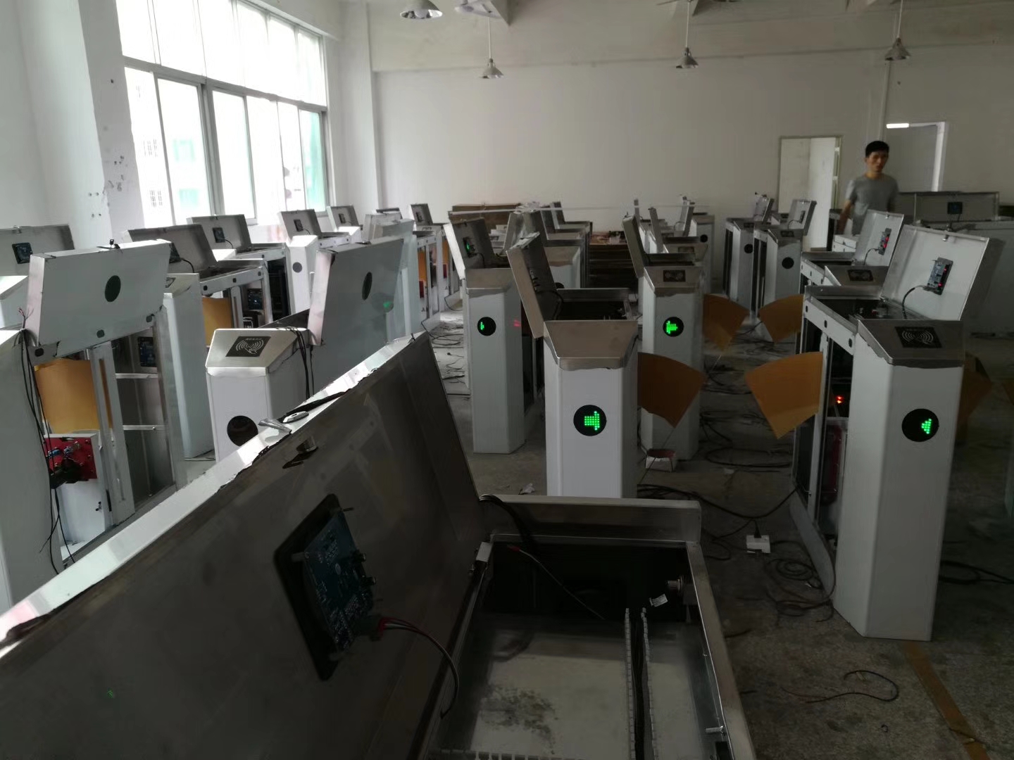賀我公司駕考系統(tǒng)管理閘機(jī)進(jìn)駐云南省各個(gè)駕?？紙?chǎng)