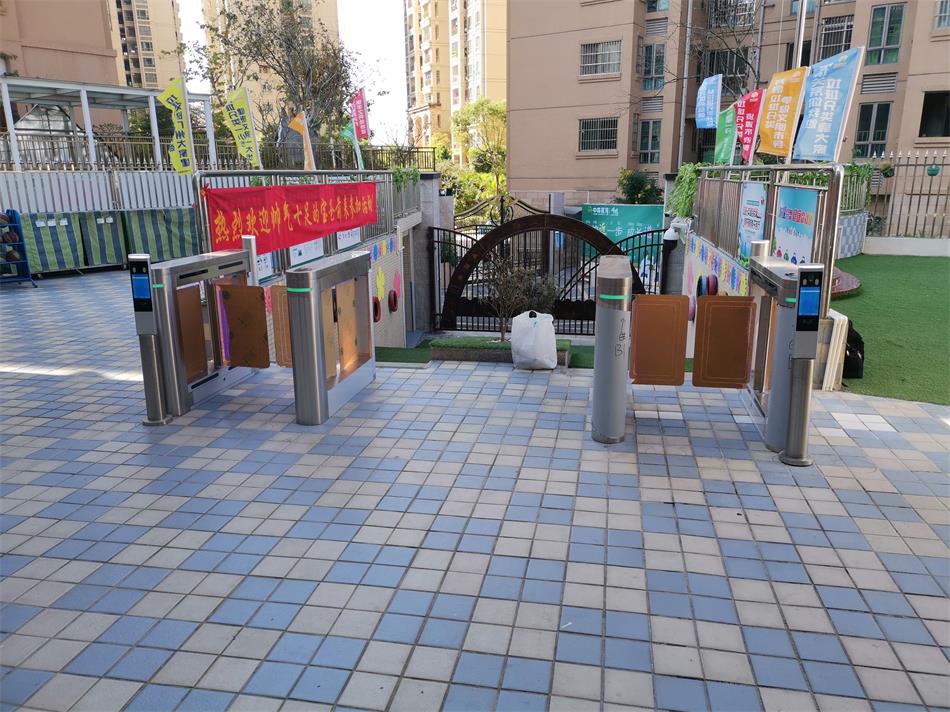 廣州市增城區(qū)新塘鎮(zhèn)瑤田村石新大道168號(hào) 中森茗苑幼兒園