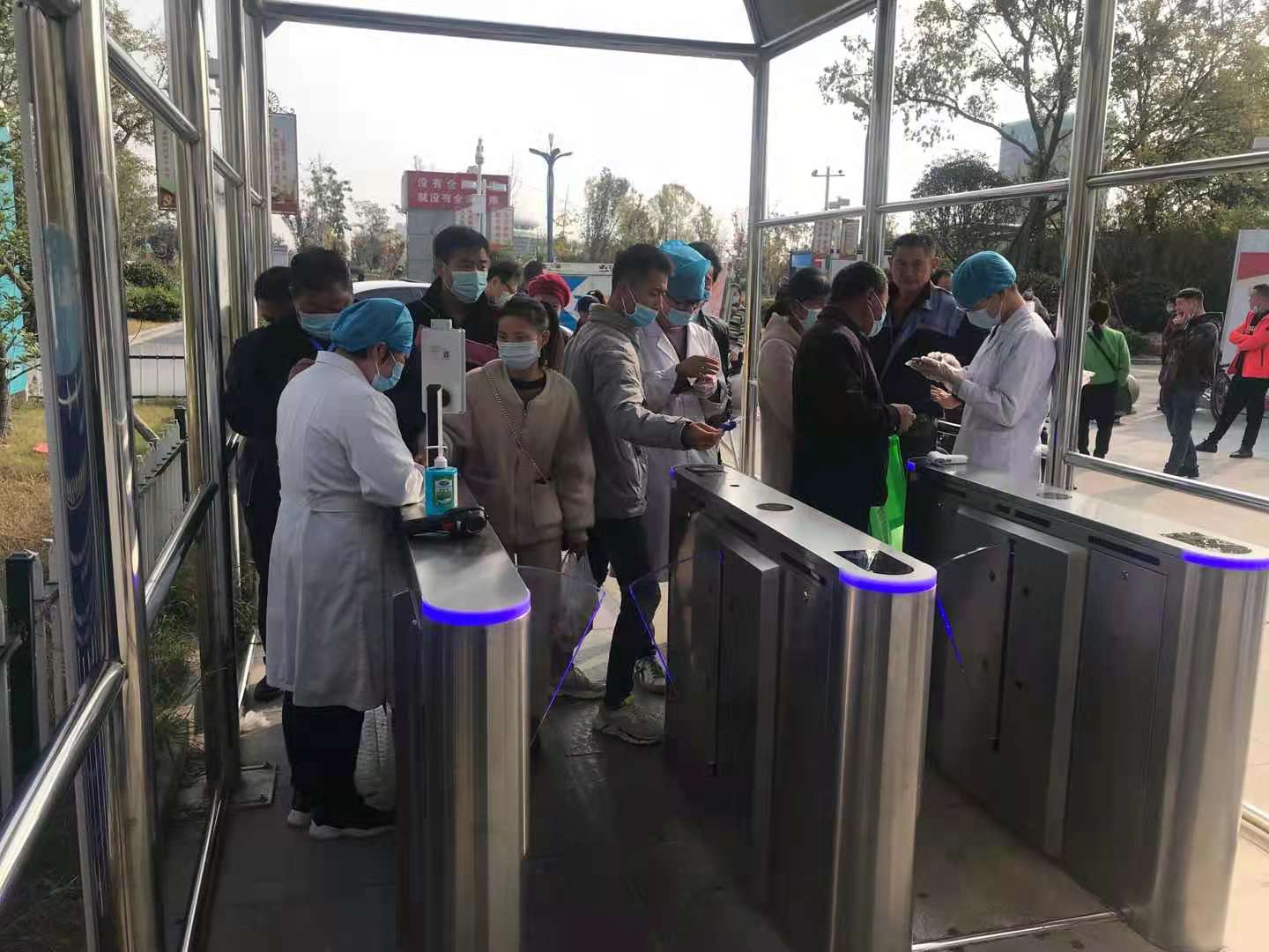 宿州市立醫(yī)院、泗縣人民醫(yī)院健康碼閘機(jī)應(yīng)用案例